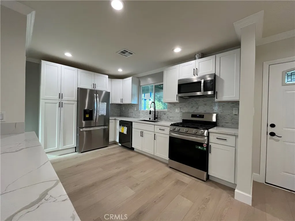 Additional image 21 of 10915 Whitaker, Granada Hills, CA 91344