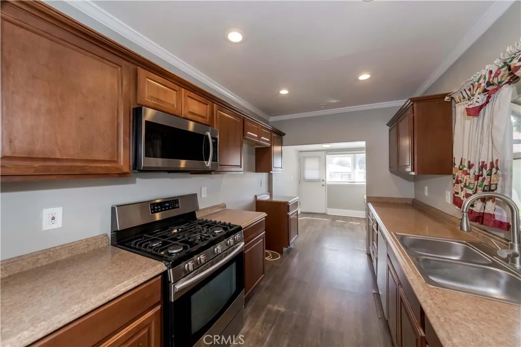 Additional image 4 of 358 E 11th St, Upland, CA 91786