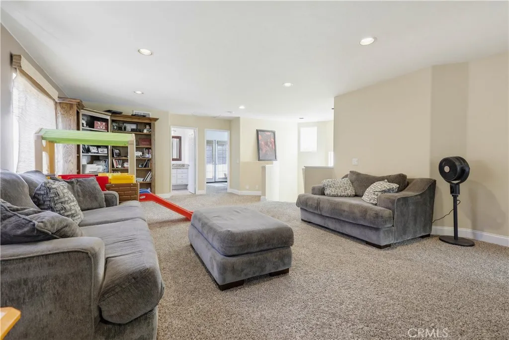 Additional image 26 of 29 Blazewood, Lake Forest, CA 92610