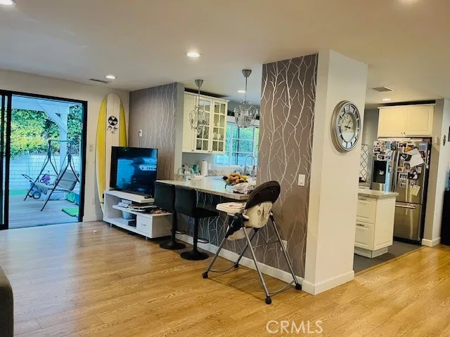 Additional image 32 of 18719 Martha, Tarzana, CA 91356