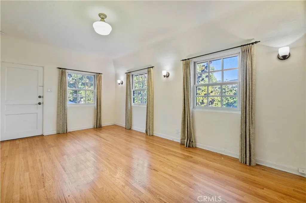 Additional image 109 of 1637 Don Carlos, Glendale, CA 91208