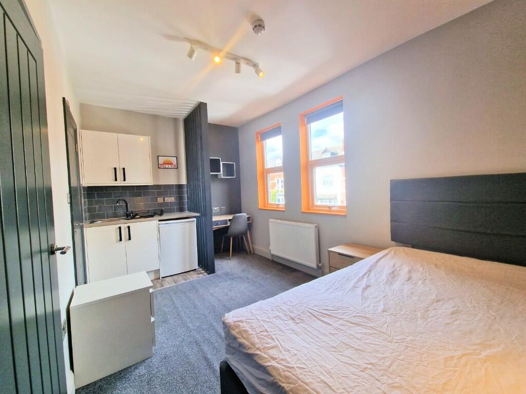 Additional image 2 of Link Road, Birmingham, B16