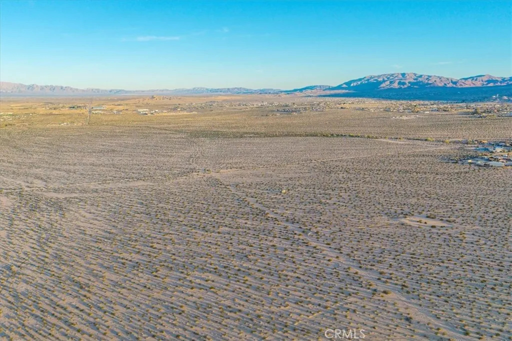 Additional image 46 of 3 Laura Lane, 29 Palms, CA 92277