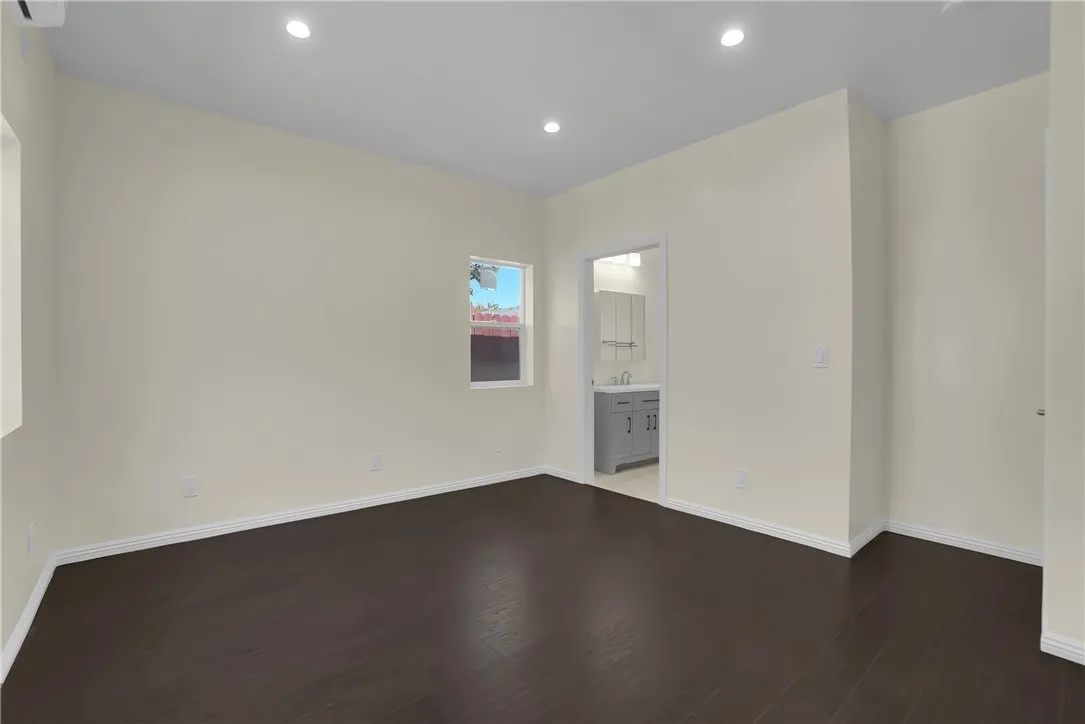 Additional image 37 of 23393 Schoolcraft Street, West Hills, CA 91307