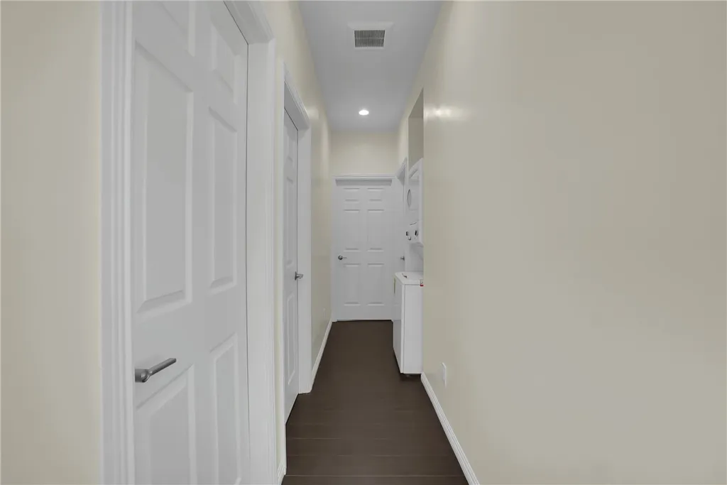 Additional image 11 of 23393 Schoolcraft Street, West Hills, CA 91307