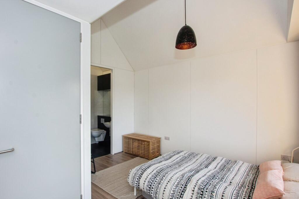 Additional image 13 of South Loop Park, Birmingham, B16