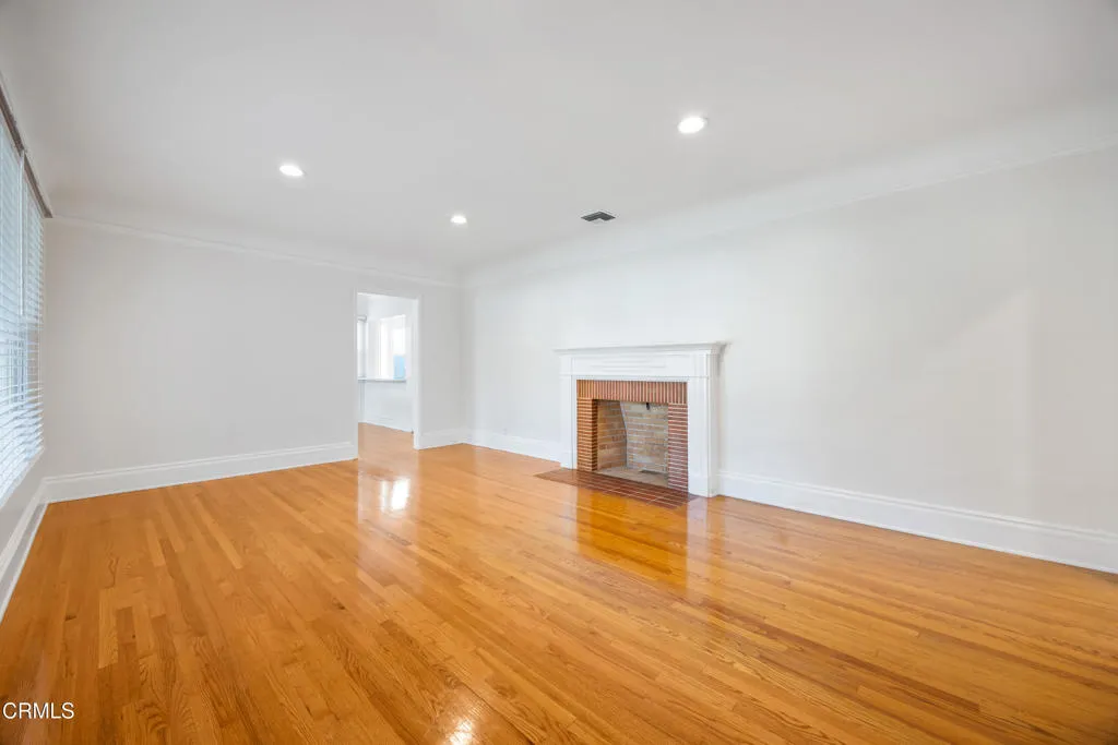 Additional image 4 of 2380 Queensberry Road, Pasadena, CA 91104