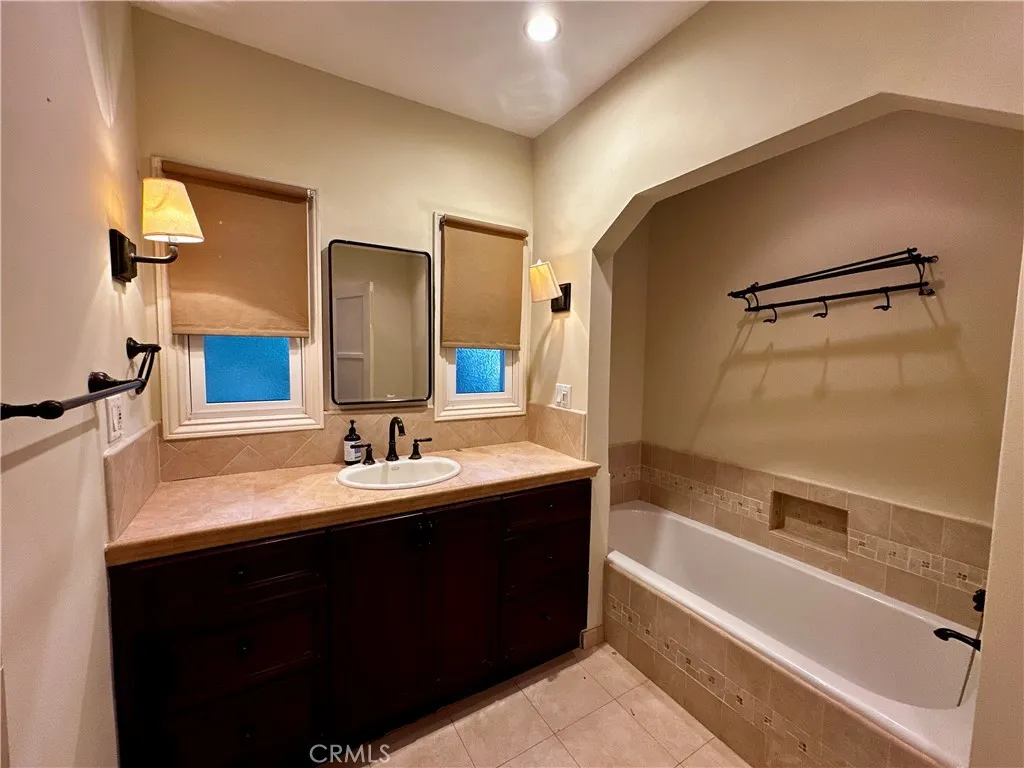 Additional image 58 of 11741 Otsego Street, Valley Village, CA 91607