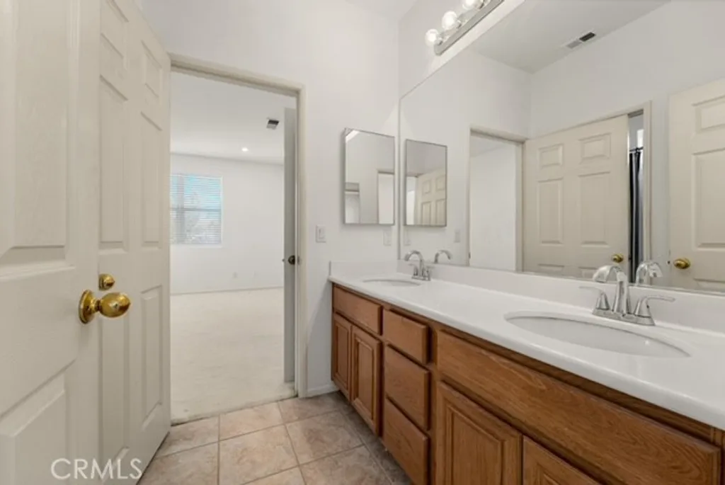 Additional image 35 of 2828 Augusta, Santa Ana, CA 92706