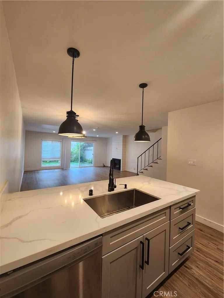 Additional image 47 of 120 S Francisca Avenue Unit 18, Redondo Beach, CA 90277