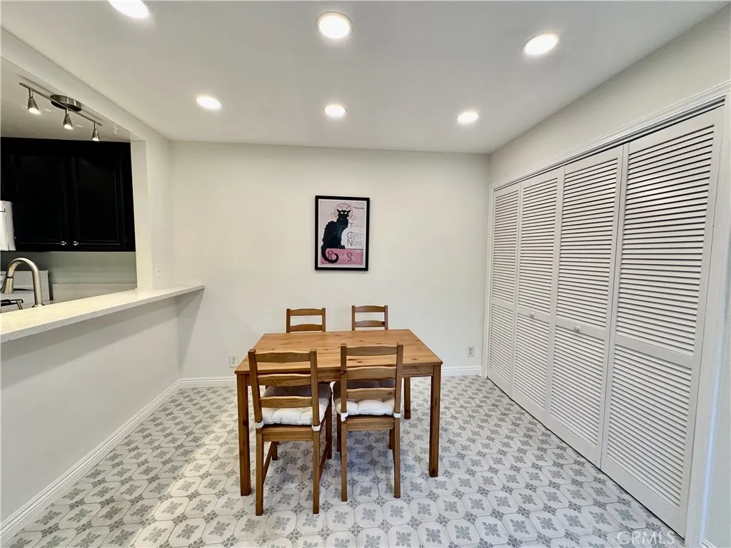 Additional image 37 of 19 Dartmouth, Irvine, CA 92612