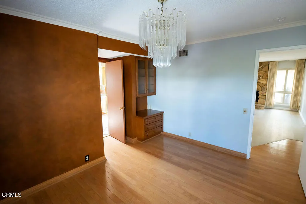 Additional image 19 of 691 Springfield Avenue, Ventura, CA 93004