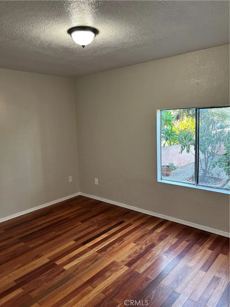 Additional image 31 of 7880 N Claybeck Avenue, Sun Valley, CA 91352