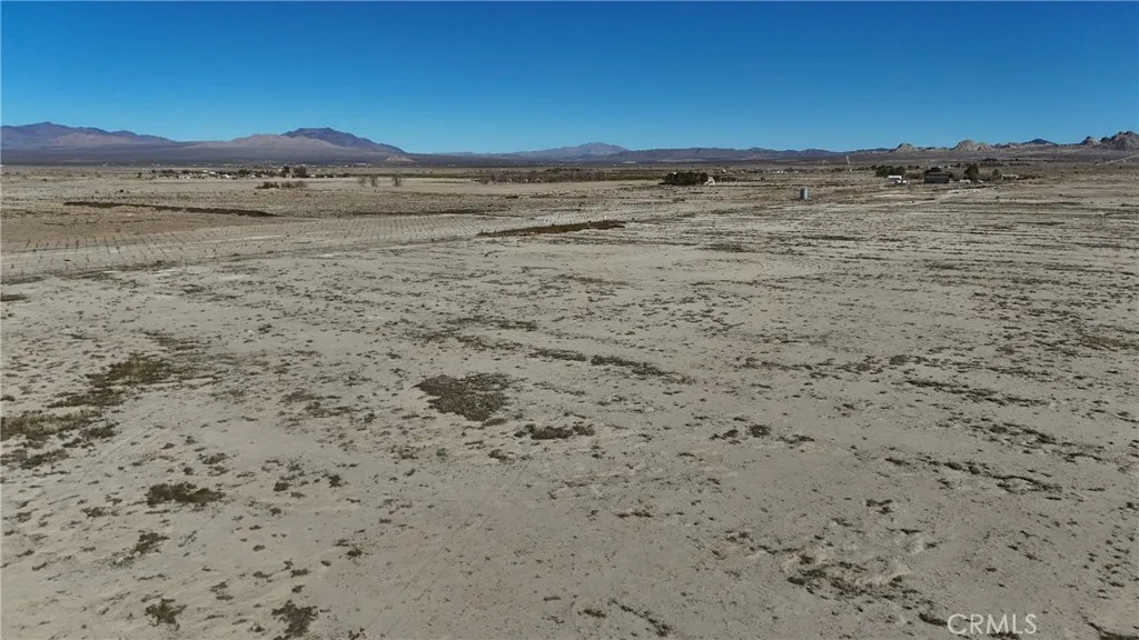 Additional image 16 of 790 Locust Avenue, Lucerne Valley, CA 92356