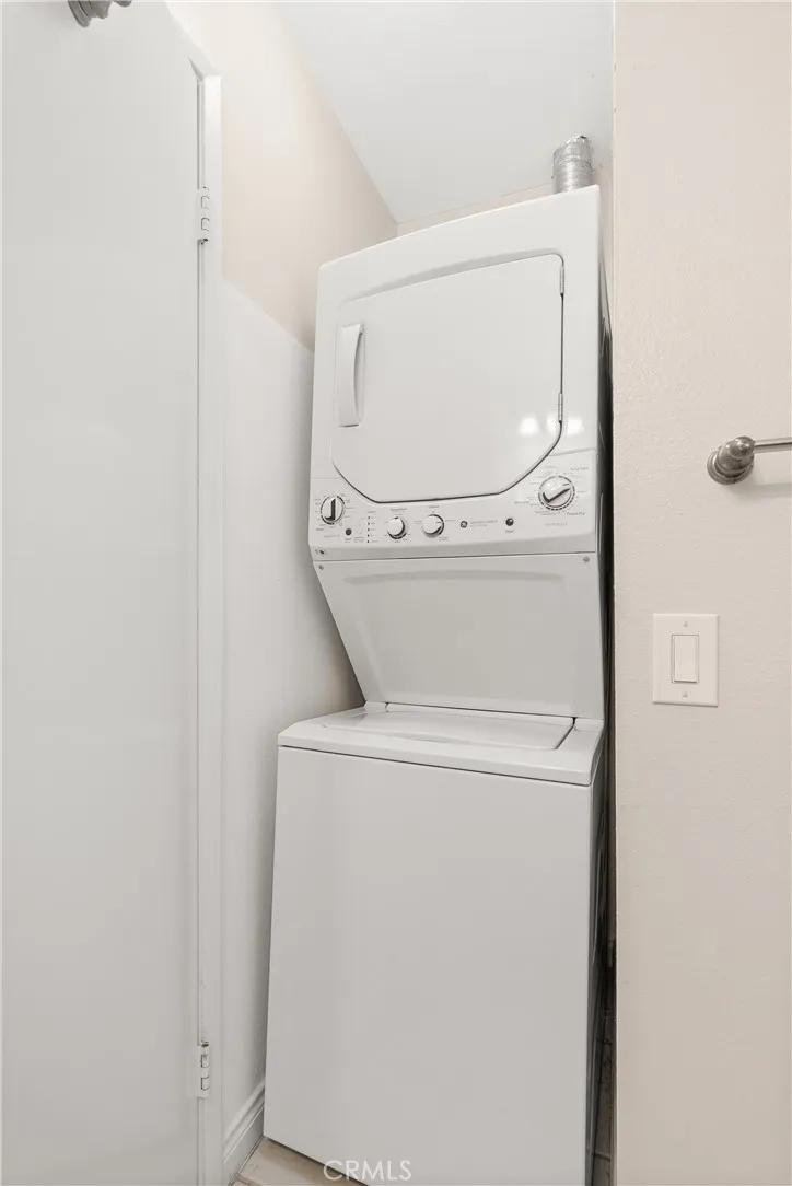 Additional image 52 of 18312 Parkview Lane Unit 202, Huntington Beach, CA 92648