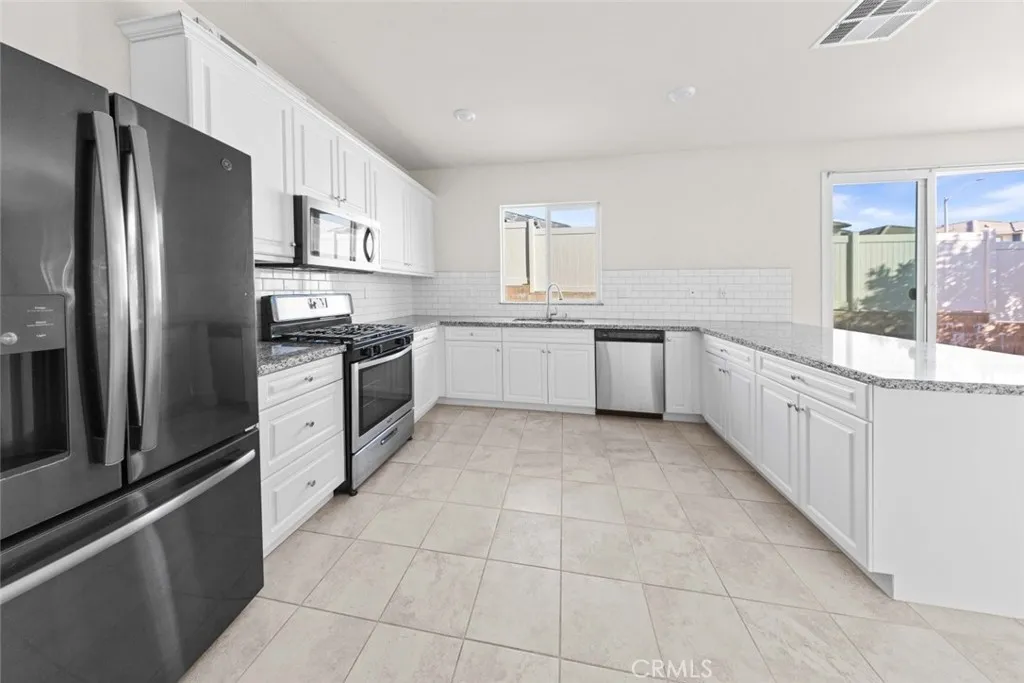 Additional image 15 of 11640 Eldridge Avenue, Sylmar, CA 91342