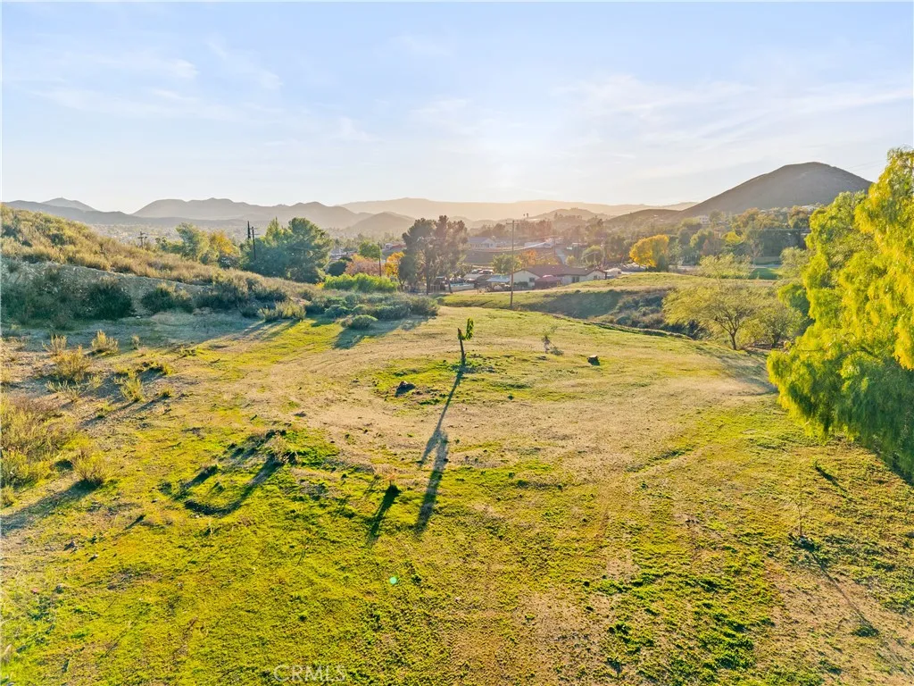 Additional image 23 of 23930 Beverly Dr, Menifee, CA 92587