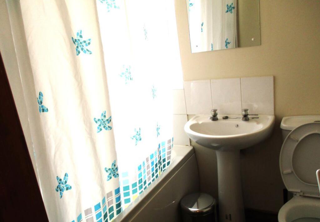 Additional image 4 of Room, 23 Luton Road, B29 7BN