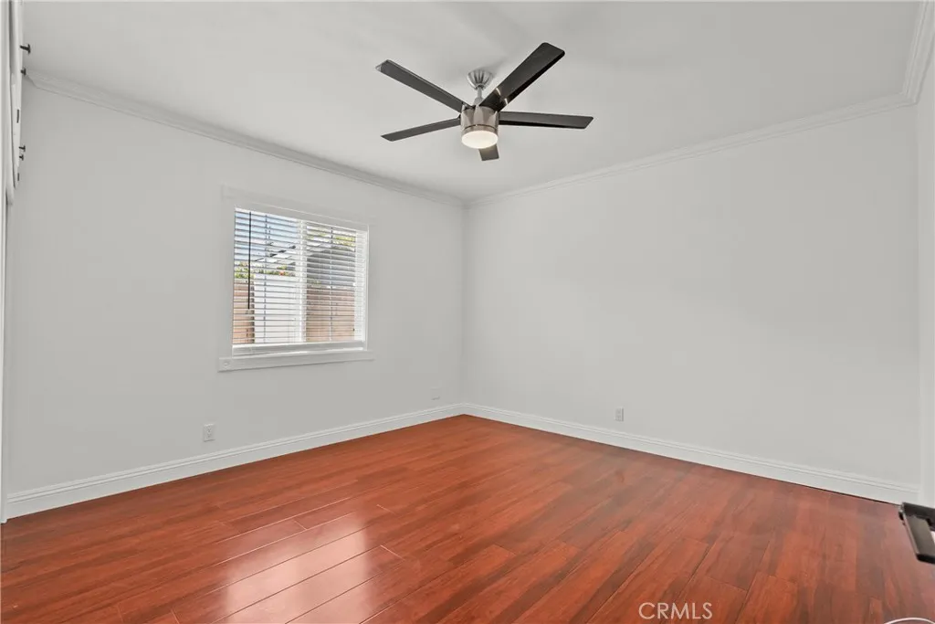 Additional image 92 of 23036 Burbank Blvd, Woodland Hills, CA 91367