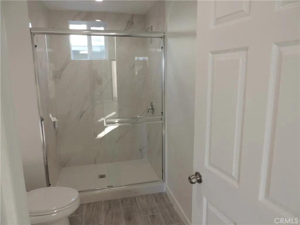 Additional image 21 of 22735 Del Valle Street Unit 8, Woodland Hills, CA 91364