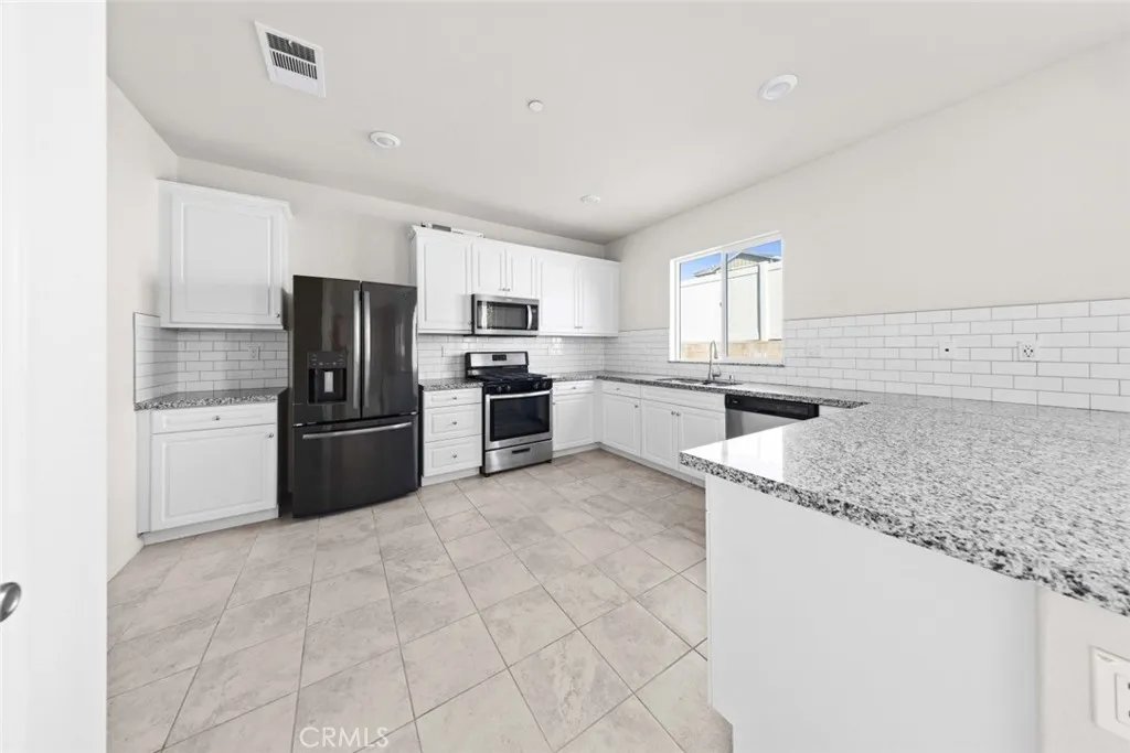 Additional image 67 of 11640 Eldridge Avenue, Sylmar, CA 91342