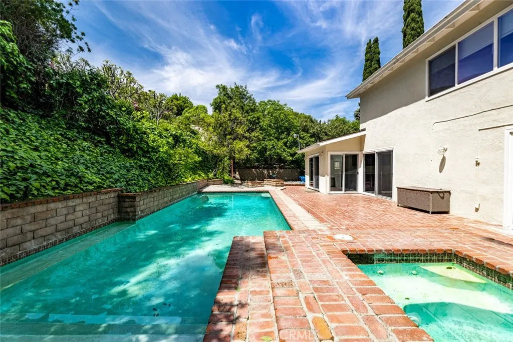 Additional image 79 of 24526 Calvert Street, Woodland Hills, CA 91367