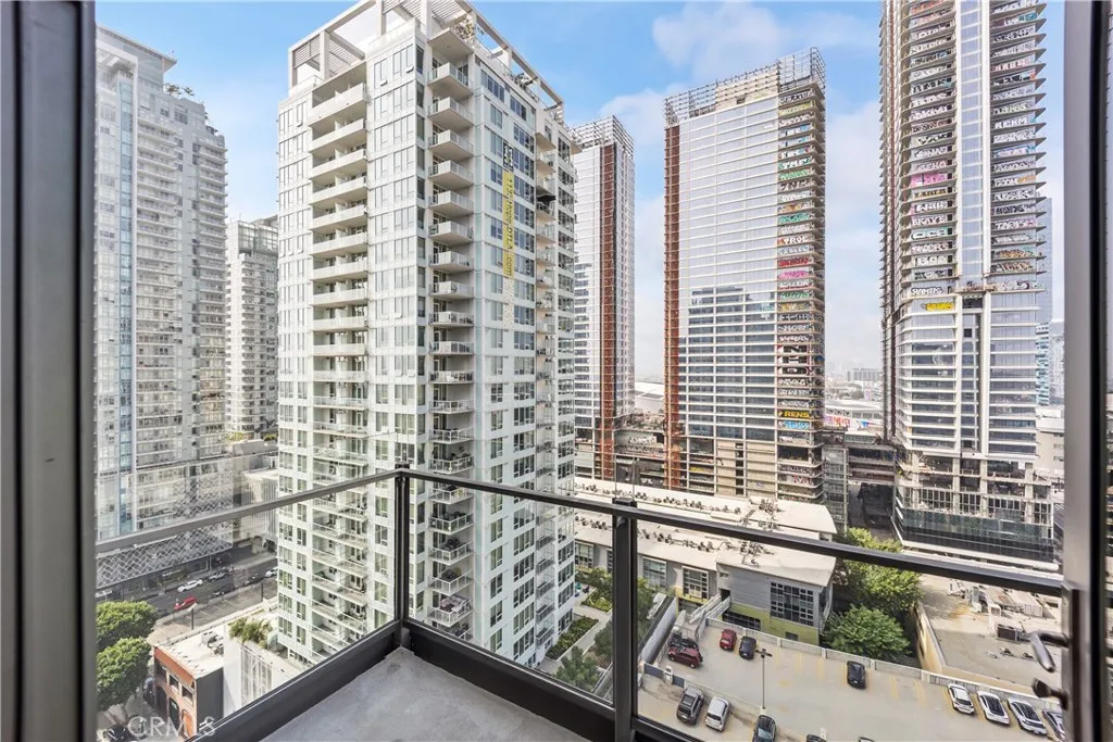 Additional image 37 of 1100 S Hope St Unit 1704, Los Angeles, CA 90015