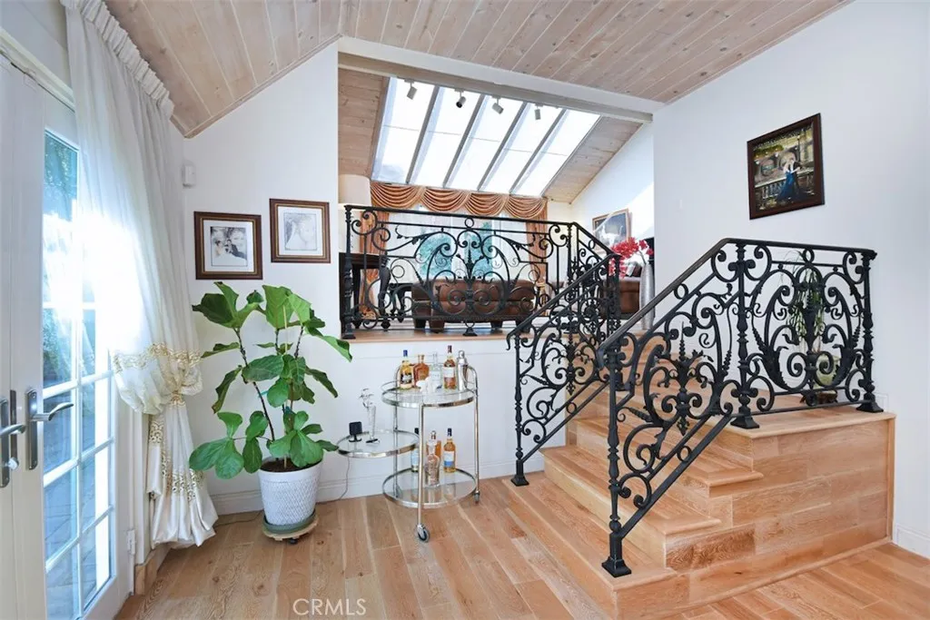 Additional image 8 of 15128 Valley Vista Boulevard, Sherman Oaks, CA 91403