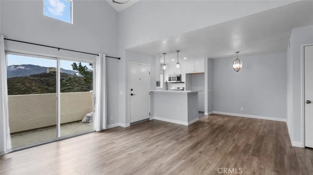 Additional image 37 of 24491 Valle Del Oro Unit 201, Newhall, CA 91321