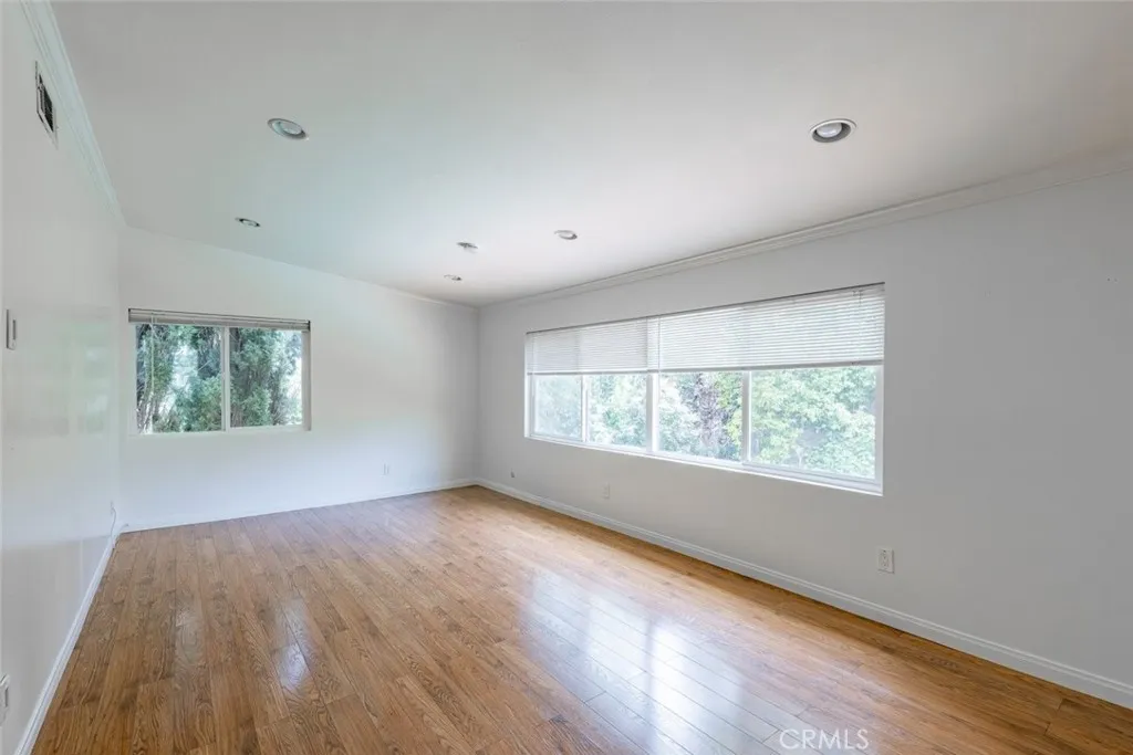 Additional image 29 of 24526 Calvert Street, Woodland Hills, CA 91367