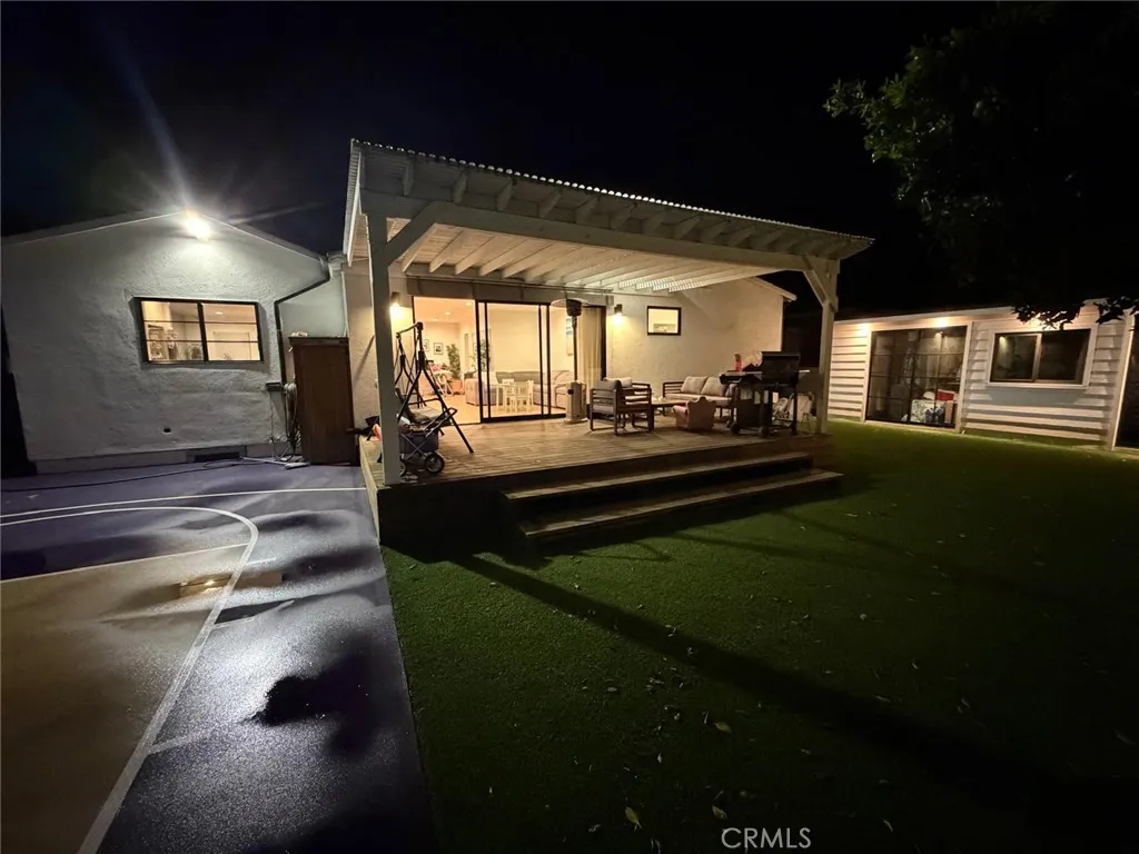 Additional image 10 of 18719 Martha, Tarzana, CA 91356