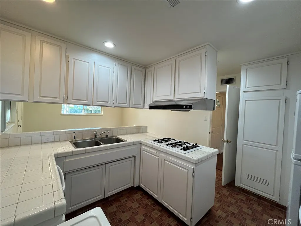 Additional image 5 of 18735 Nordhoff, Northridge, CA 91324