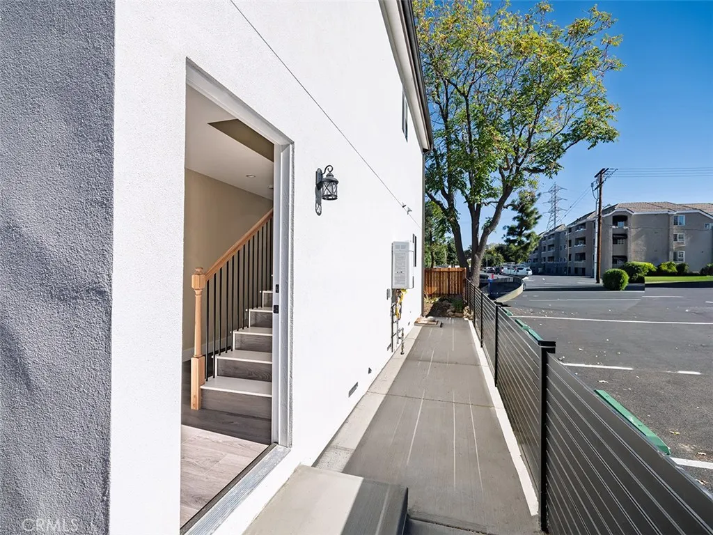 Additional image 38 of 24743 Valley Street Unit 3, Newhall, CA 91321