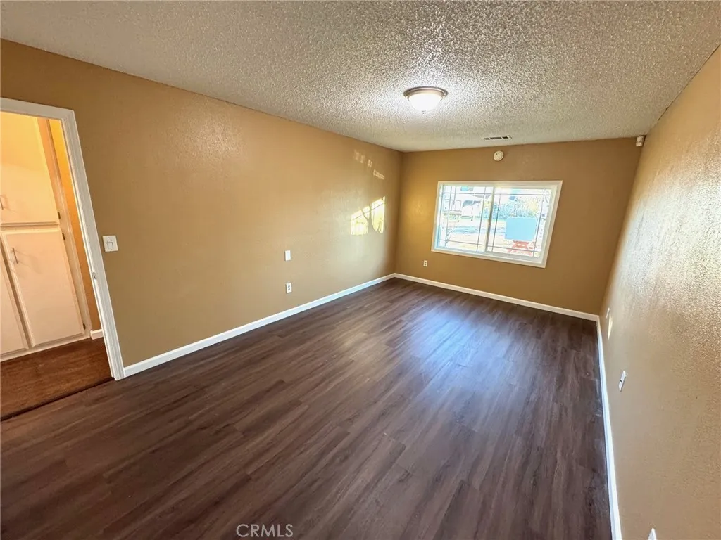 Additional image 11 of 18393 Catalpa Street, Hesperia, CA 92345
