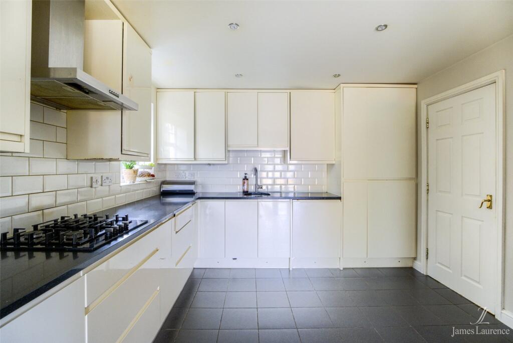 Additional image 12 of Cardinal Close, Birmingham, West Midlands, B17