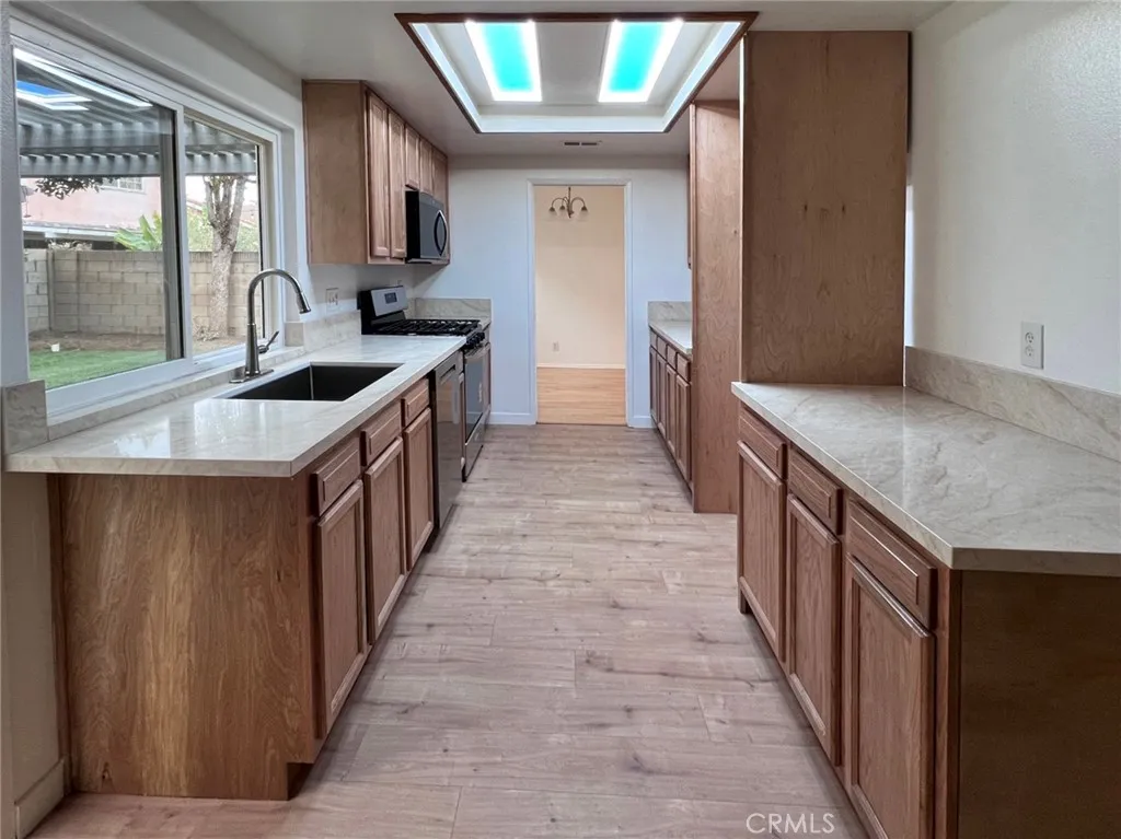 Additional image 5 of 3117 S Linda Way, Santa Ana, CA 92704