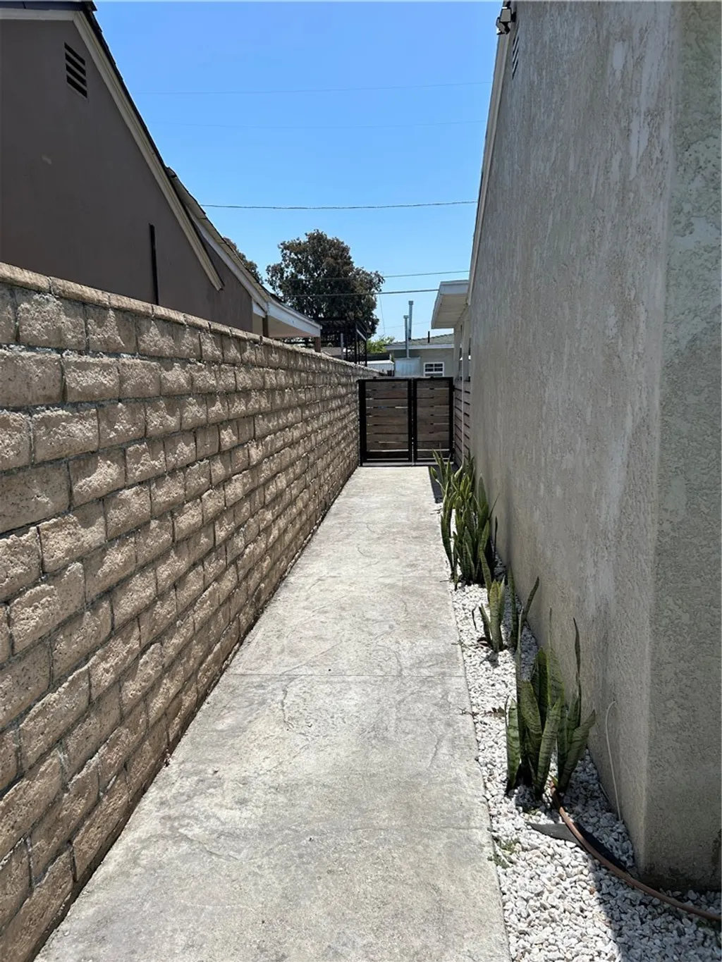 Additional image 10 of 12008 Roscoe Blvd, North Hollywood, CA 91605