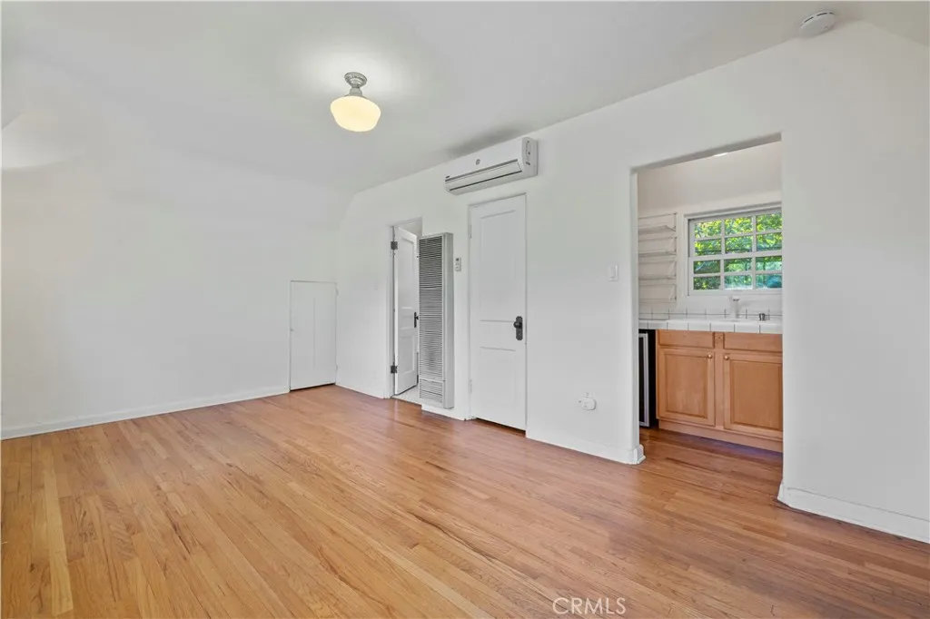 Additional image 110 of 1637 Don Carlos, Glendale, CA 91208