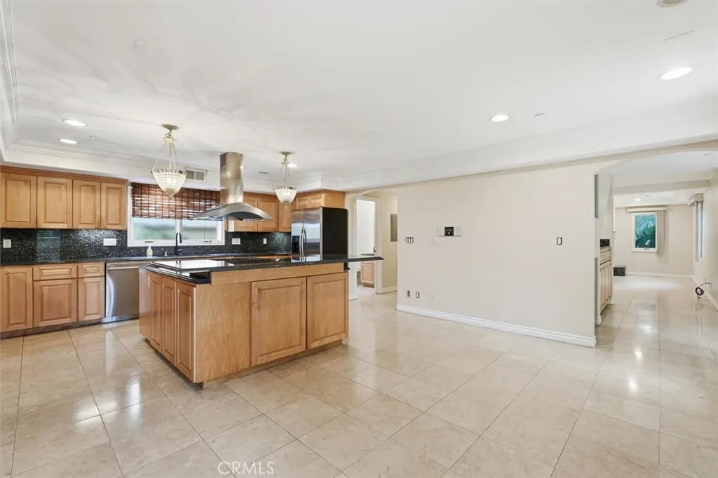 Additional image 54 of 233 S Irena Ave Unit 1, Redondo Beach, CA 90277