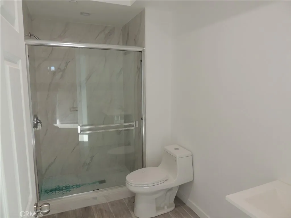 Additional image 23 of 22735 Del Valle Street Unit 9, Woodland Hills, CA 91364