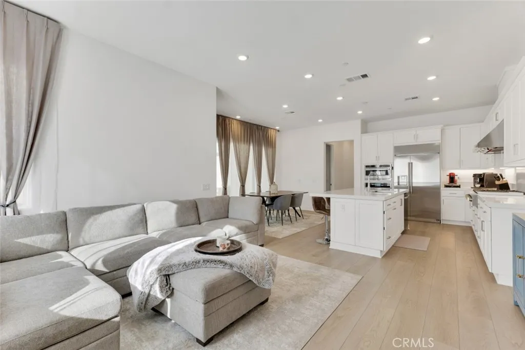 Additional image 10 of 26712 Afton Lane, Valencia, CA 91381