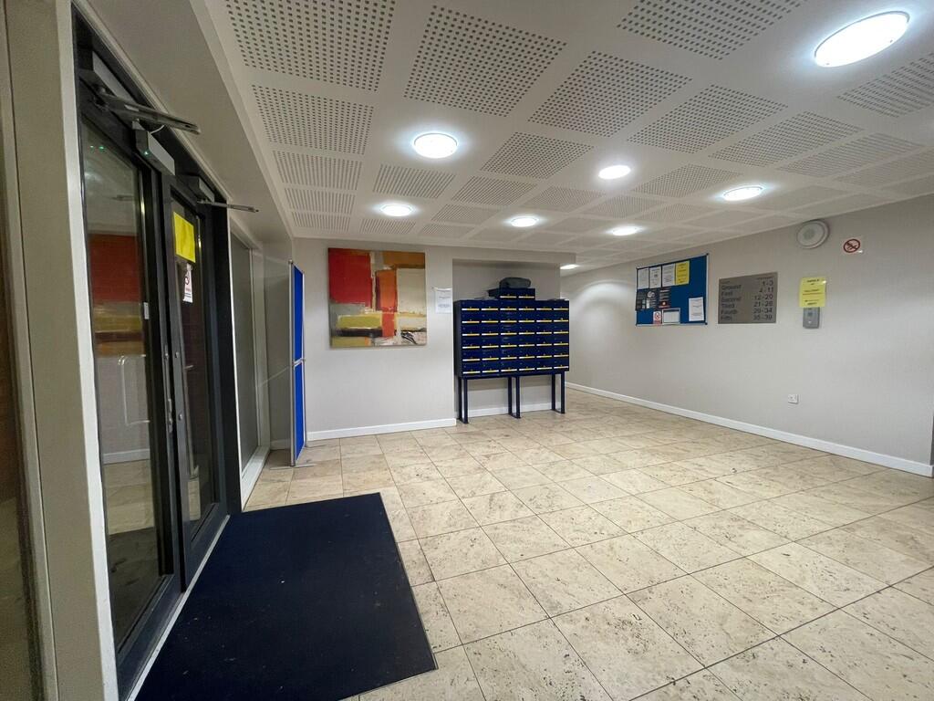 Additional image 9 of Placido, Jupiter Complex, 34 Ryland Street