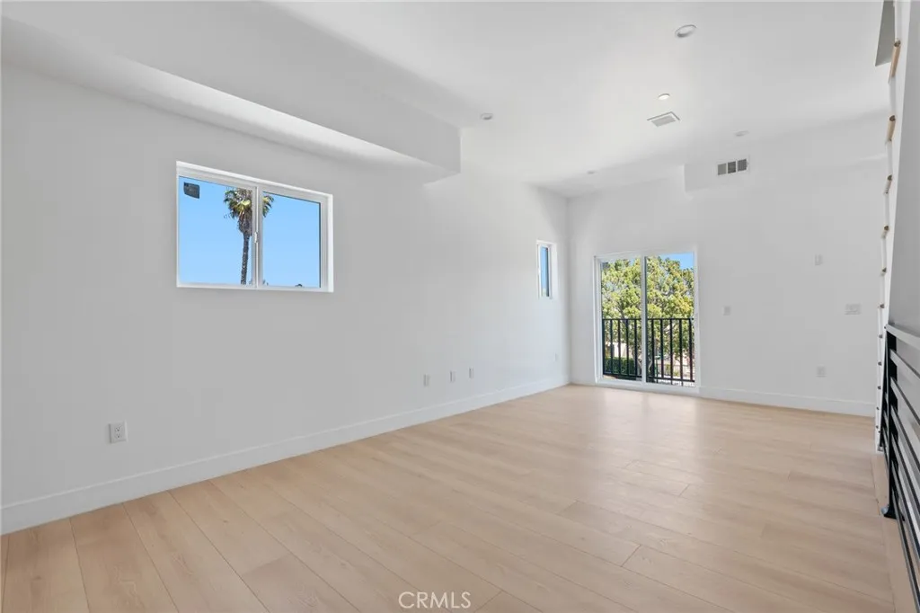 Additional image 11 of 2637 S Garth Ave Unit A, Los Angeles, CA 90034