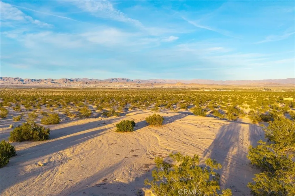 Additional image 32 of 3 Laura Lane, 29 Palms, CA 92277