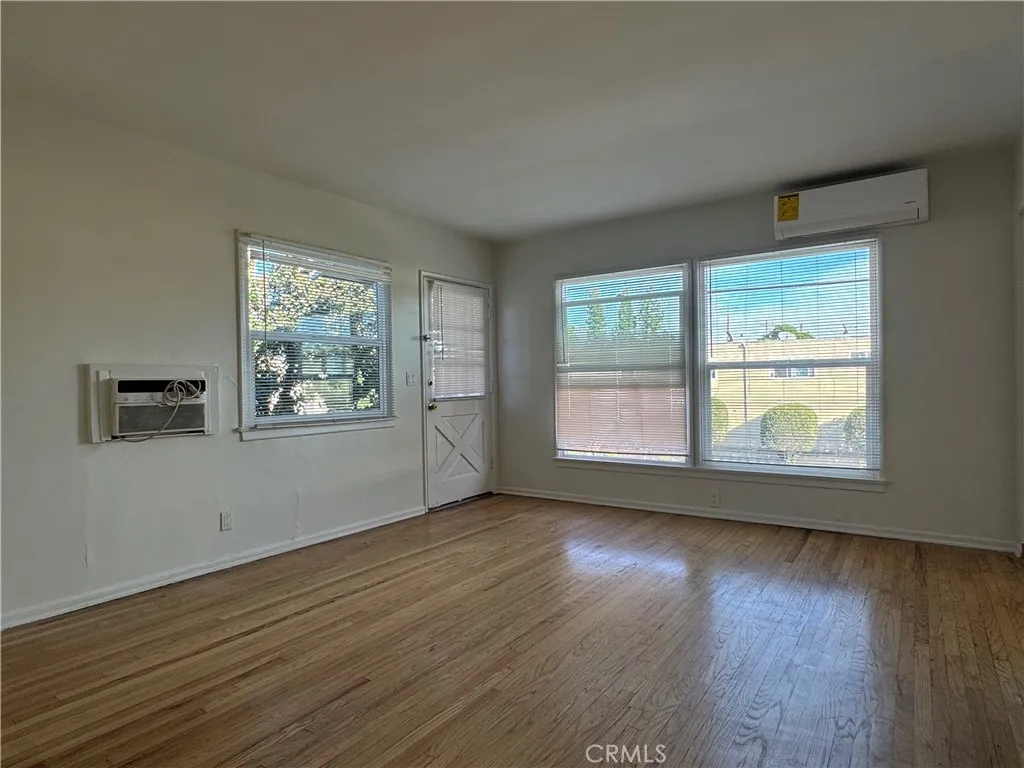 Additional image 23 of 15234 Rayen Street Unit F, North Hills, CA 91343