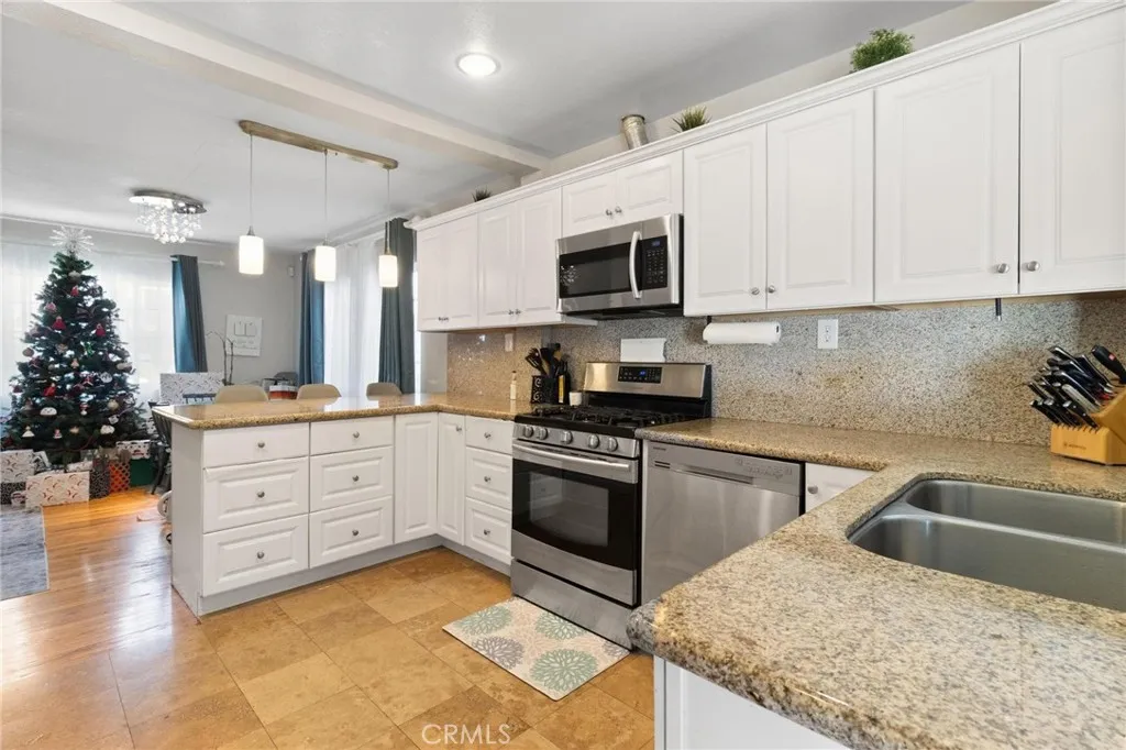 Additional image 30 of 1205 Manzanita Ln, Manhattan Beach, CA 90266