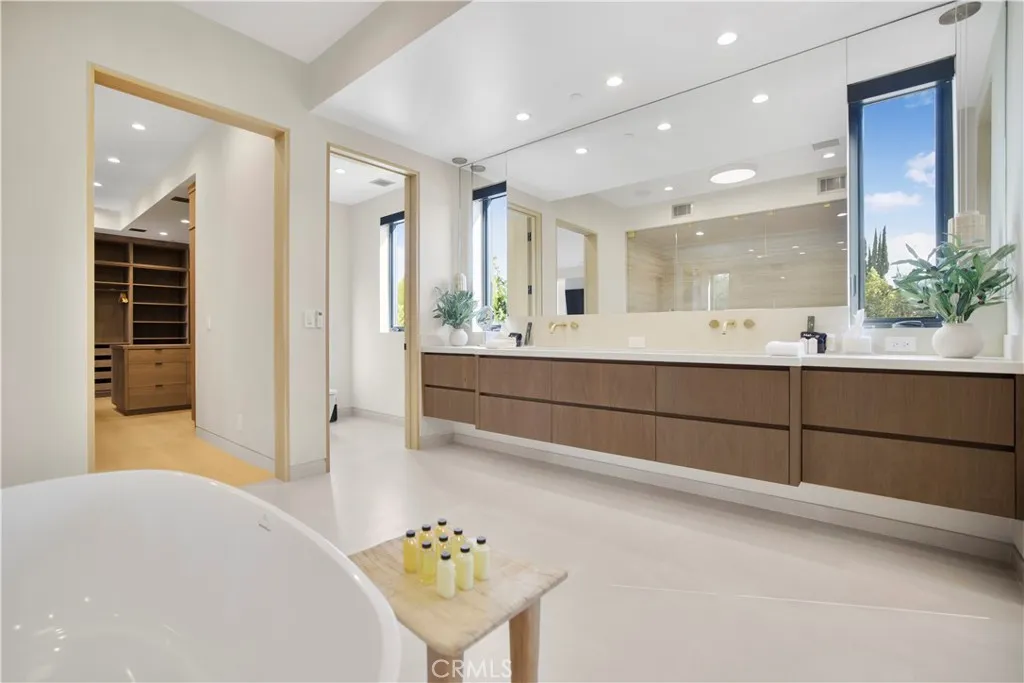 Additional image 44 of 5170 Amestoy, Encino, CA 91316