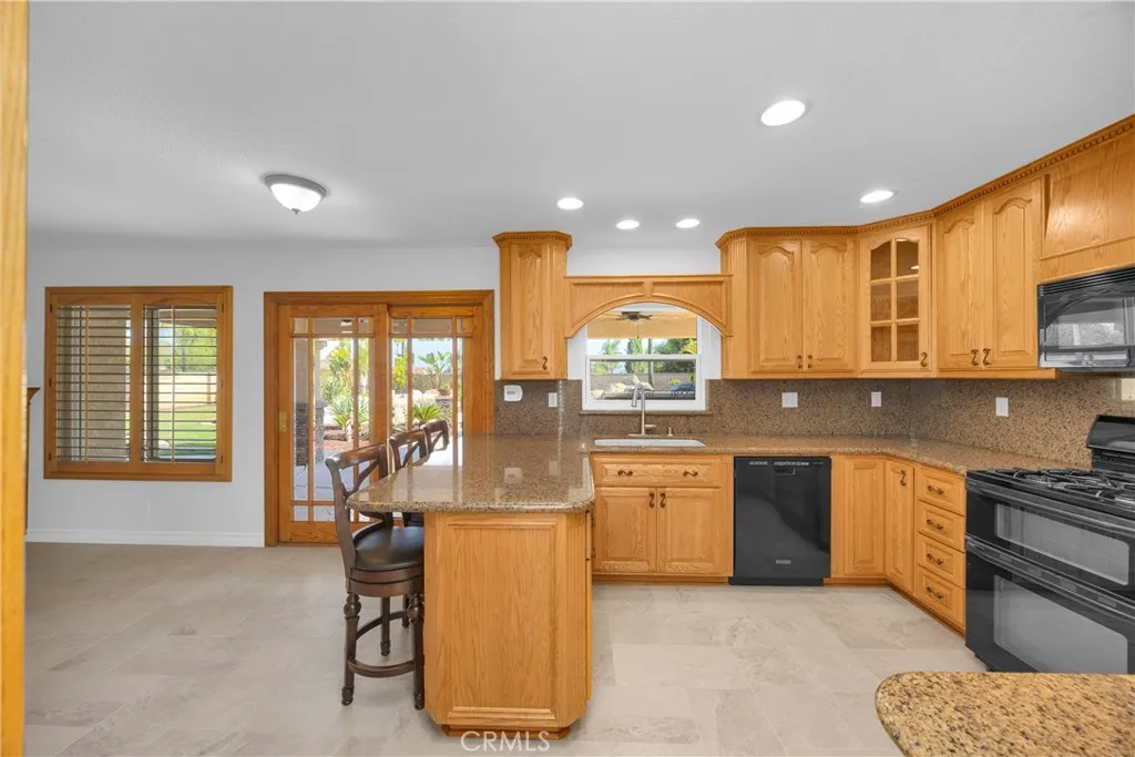 Additional image 9 of 1247 Bridgeport Rd, Corona, CA 92882