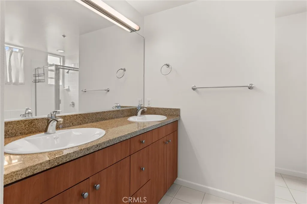 Additional image 18 of 408 E Jeanette Ln, Santa Ana, CA 92705