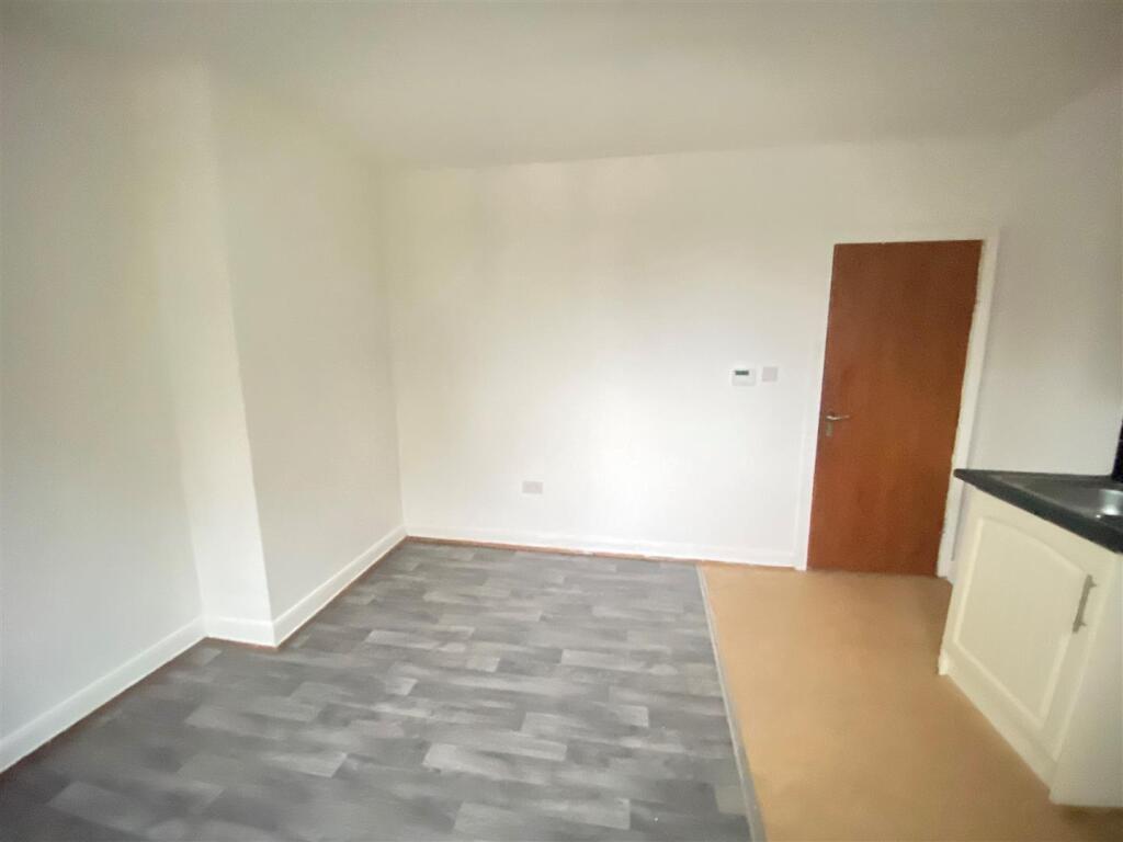 Additional image 4 of High Street, Erdington, Birmingham